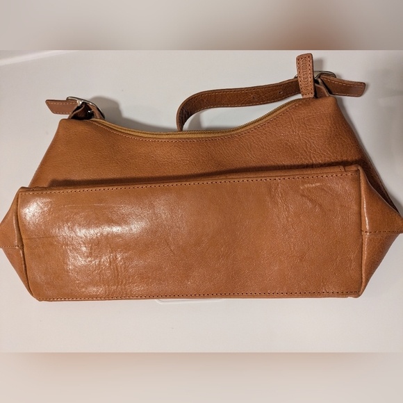 Wilson’s Leather Pelle Studio Warm Medium Brown Leather Shoulder Bag - Picture 6 of 8